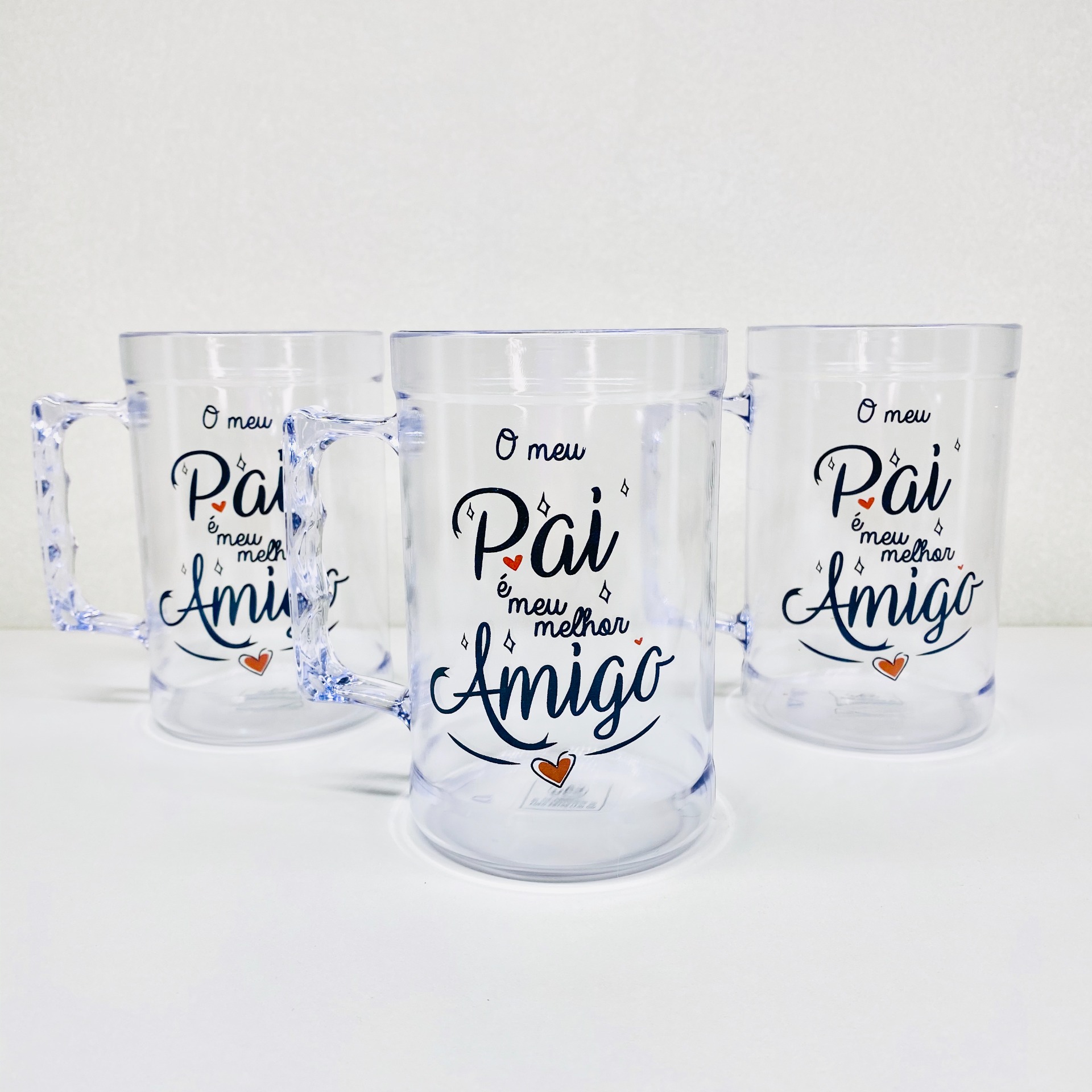 Canecas de acrílico